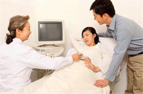 孕妇肚脐突起是被胎宝踢的吗 为何会有 凹凸平 之分 四个原因